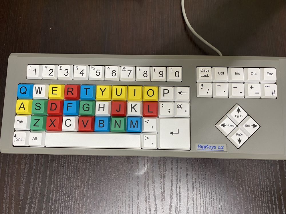 Tastatura BigKeys, pentru utilizatori cu dizabilitati