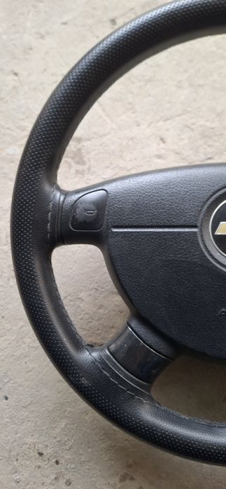 Продам рул от Nexia 3 аирбаг ест.состояние отличное.фото реал