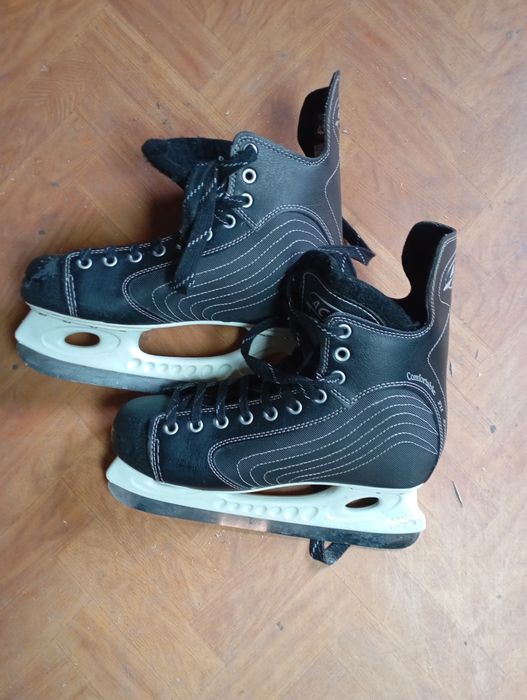 Прадаю каньки  спорт