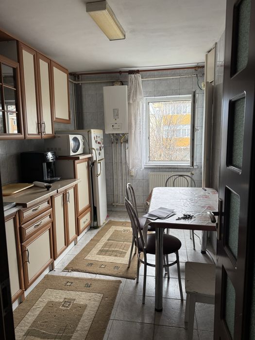 Apartament 3 camere inchiriat Craiova