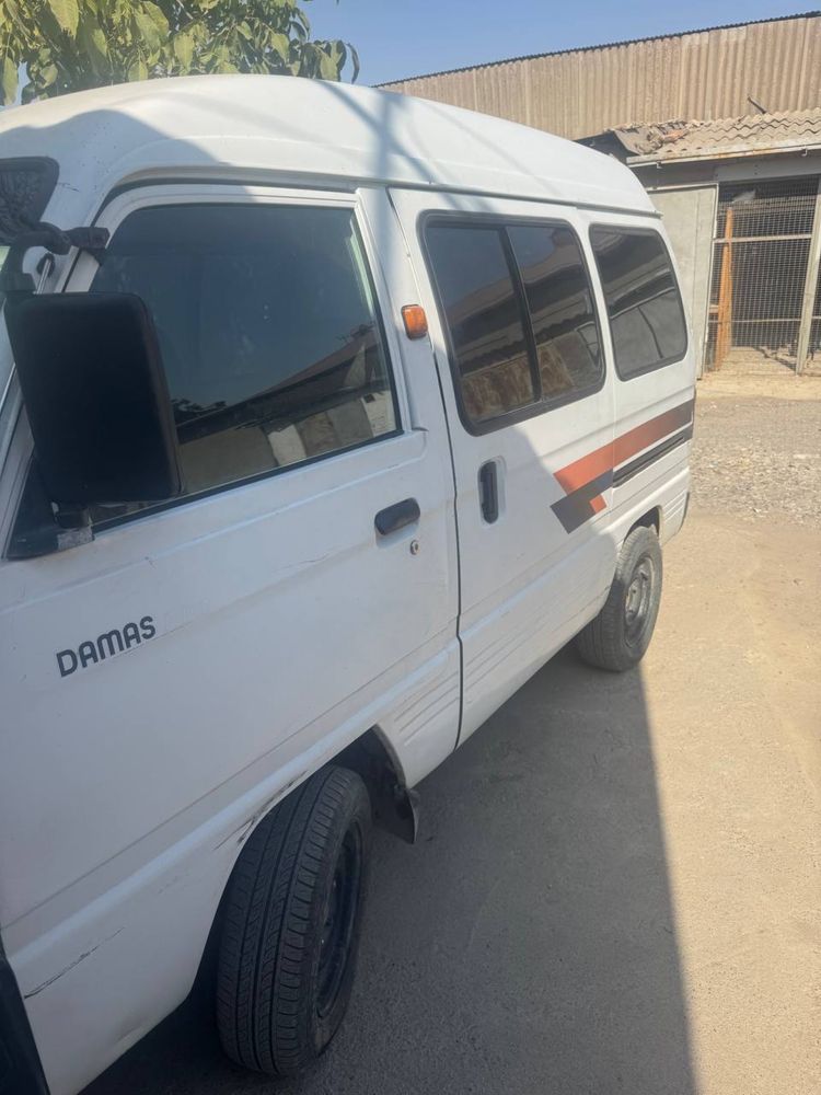 Damas sotiladi 2000 yil 1800 $