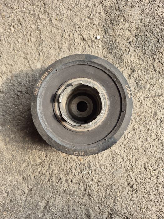 Fulie vibrochen motor arbore cotit Bmw e46 2.0d 136 cp