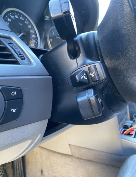 BMW E60 530D  disstronic/head-up/logic7