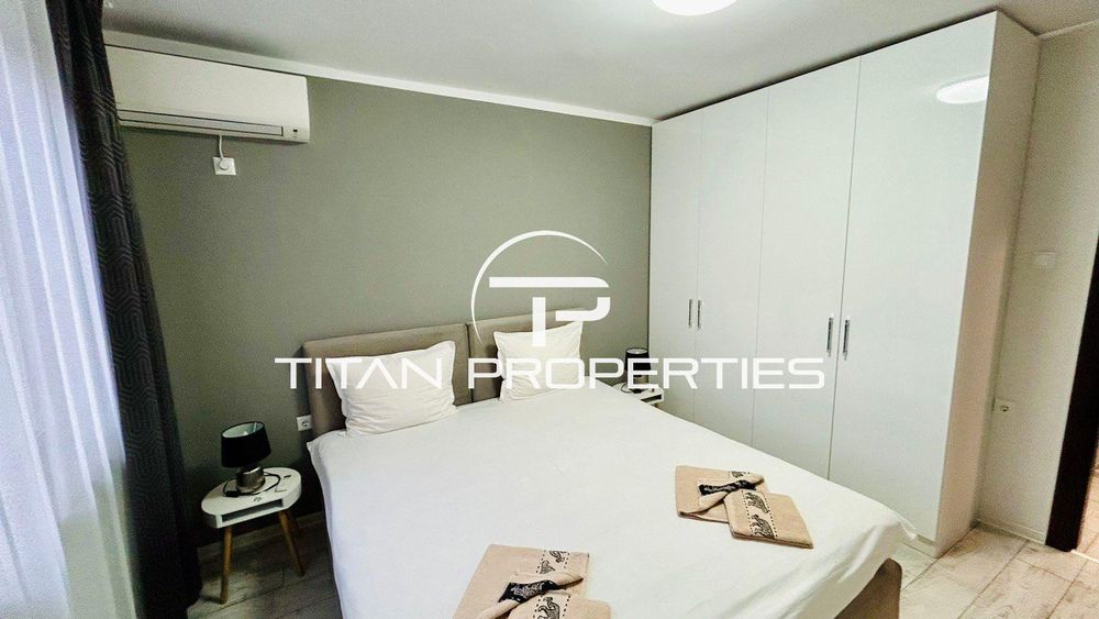 Дава се под наем Двустаен апартамент в Бургас, Център - 72 кв.м за 918 € - Снимка #4