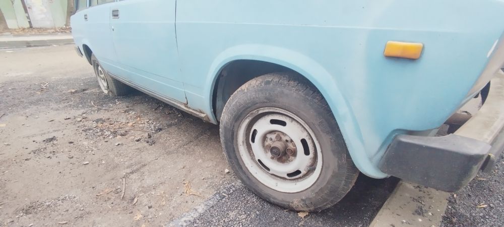 Лада Lada 2104 1300