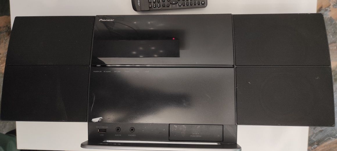 DVD Pioneer x-smc1-k HDMI DVD Receiver + speakers 19 w
- DVD , CD
- MP