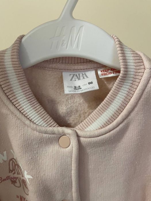 Детско яке тип бомбер Zara, размер 98 (за 2–3 години).