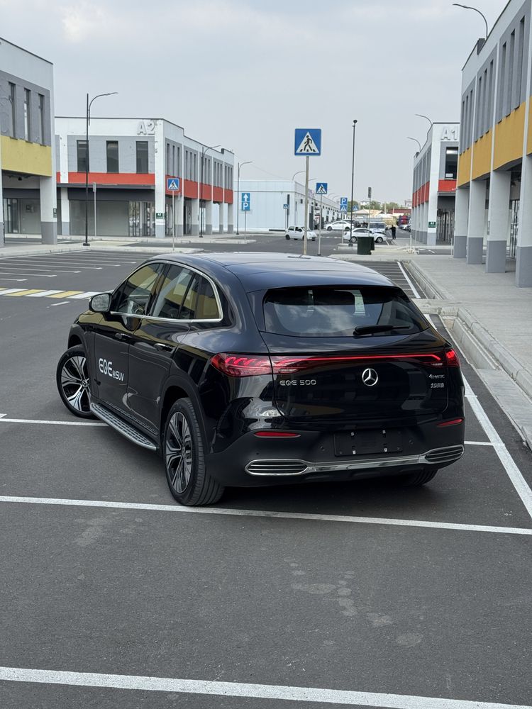 Mercedes benz eqe500 Suv