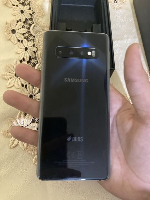Vand samsung s10 Full box