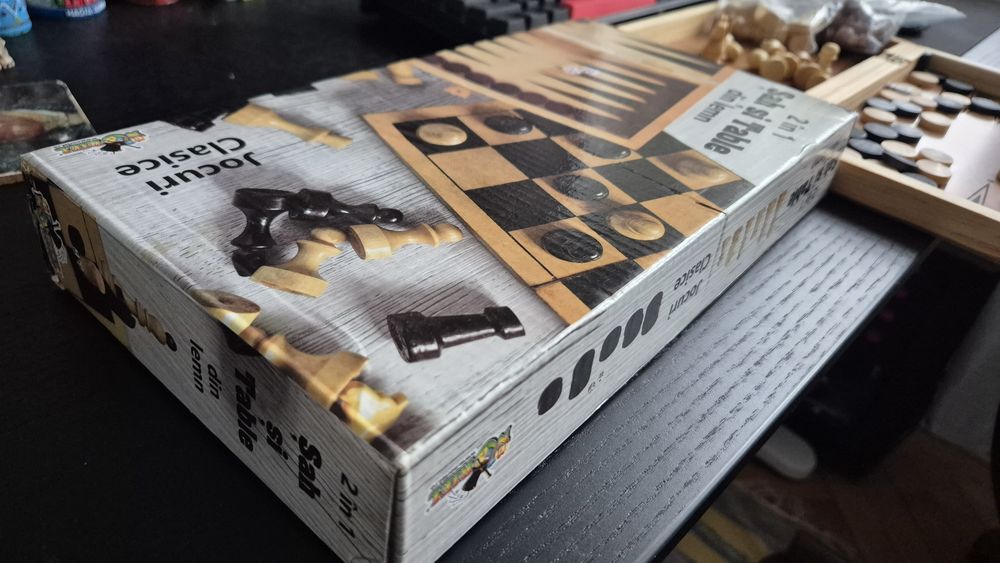 Șah și table, Noriel/ nou, nefolosit