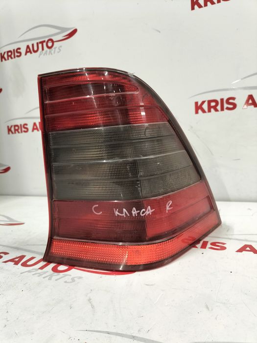 Десен стоп Mercedes C class w202 combi / Мерцедес Ц класа А202 комби