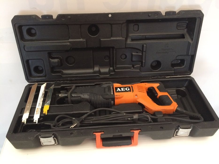 Ferastrau longitudinal / sabie AEG US 900 XE