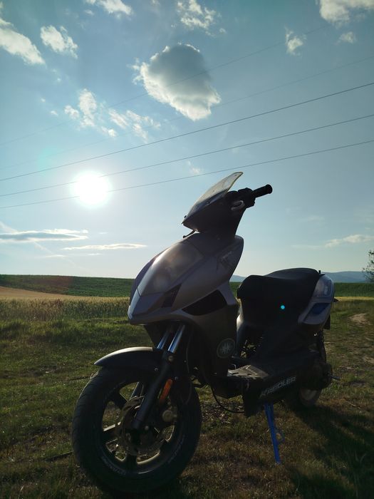 Vand scuter de 50cc2 t