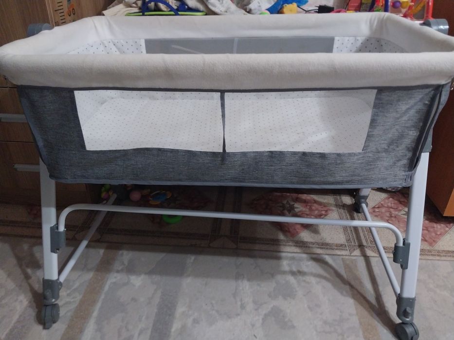 Манеж-кровать детский
