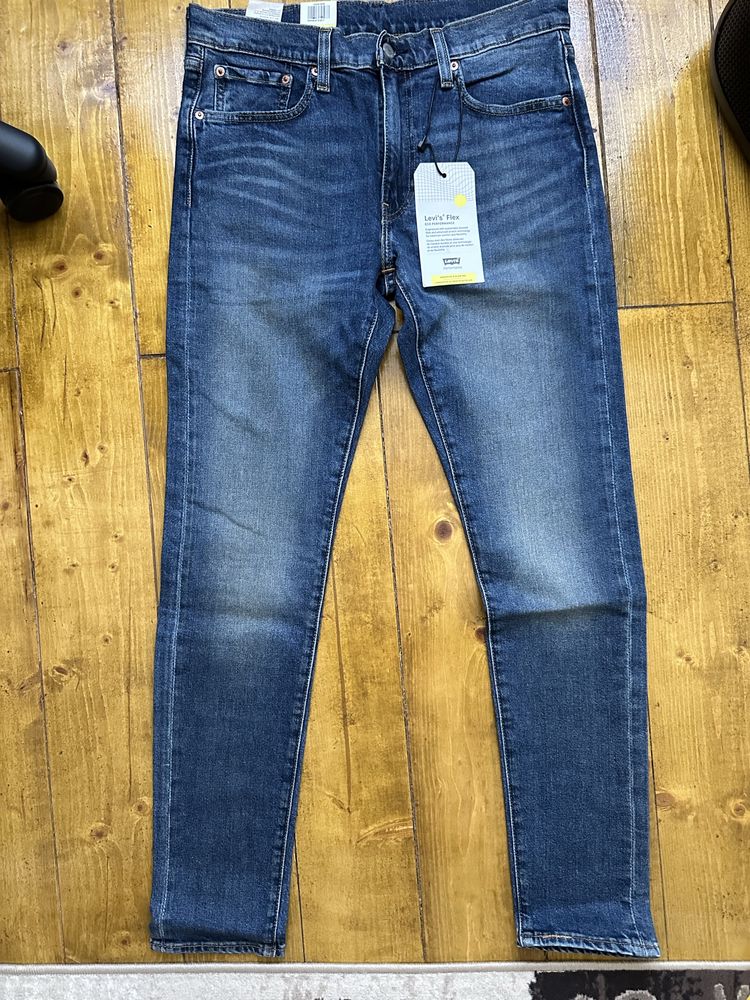 Blugi Levi’s noi cu eticheta 33/32