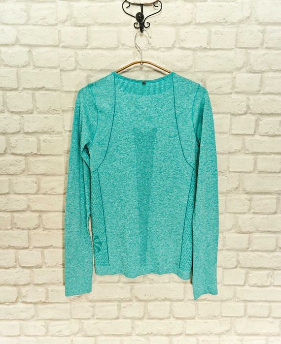 NIKE Оригинална дамска фланелка за фитнес / тичане размер S