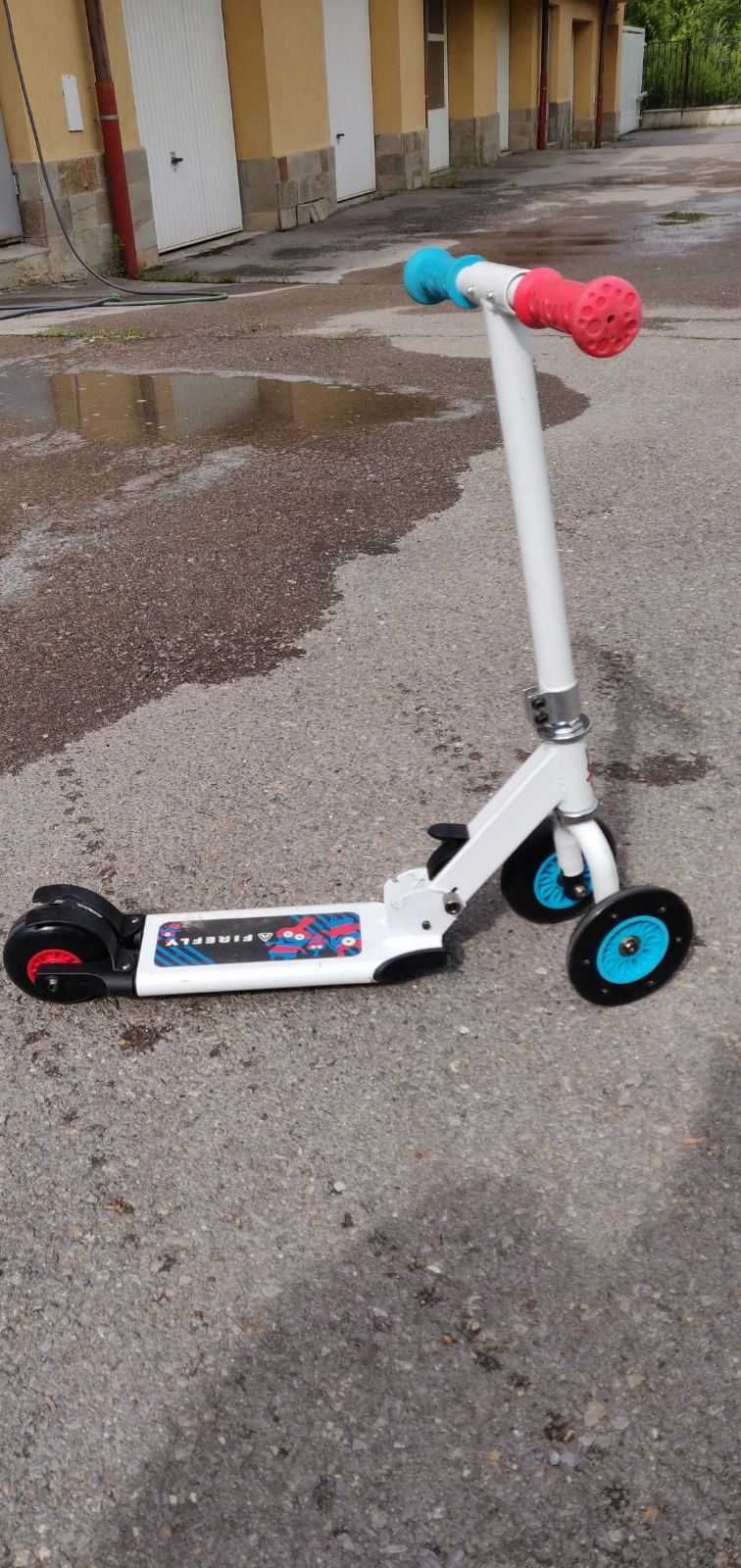 Модифицираща се детска тротинетка Firefly My First Scooter 1.0 White