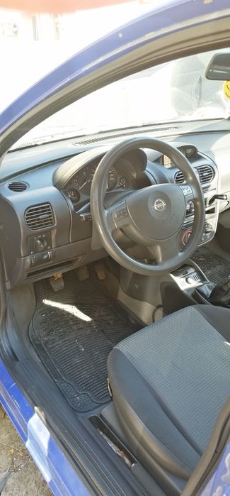 Opel Corsa 1.0 бензин