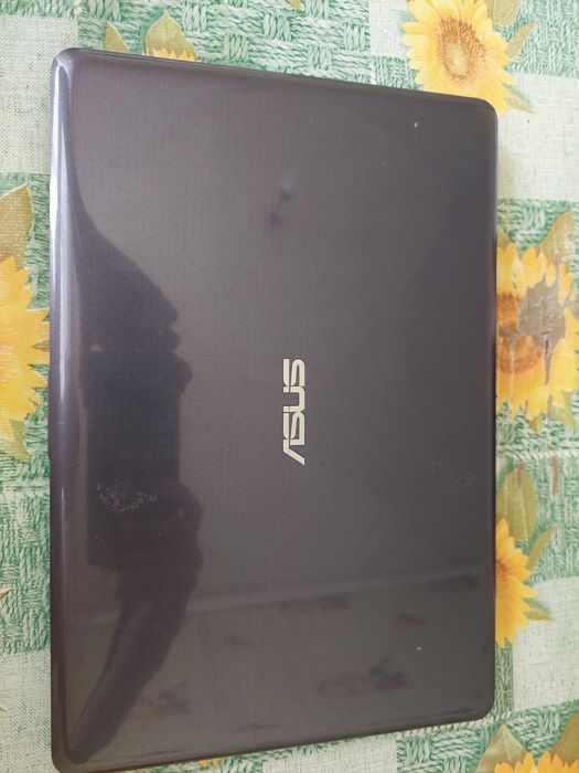 Продам ноутбук Asus