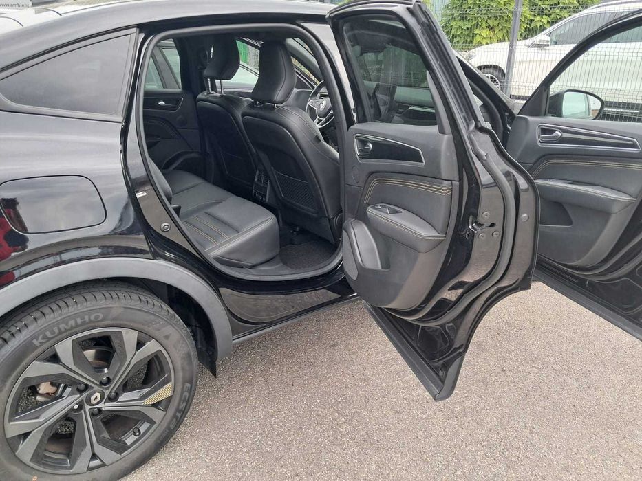 Vanzare Renault Arkana E-Tech