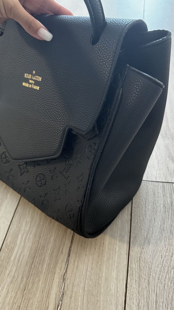 Geanta Louis Vuitton