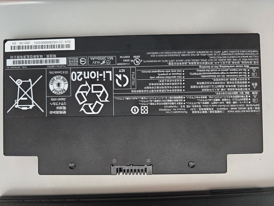 Laptop Fujitsu i5 gen 10 model a3510