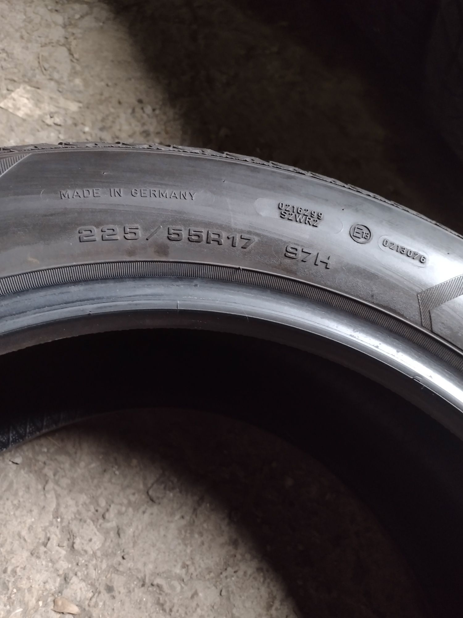 Топ състояние 4бр.225/55/17 Good Year UGP dot3516