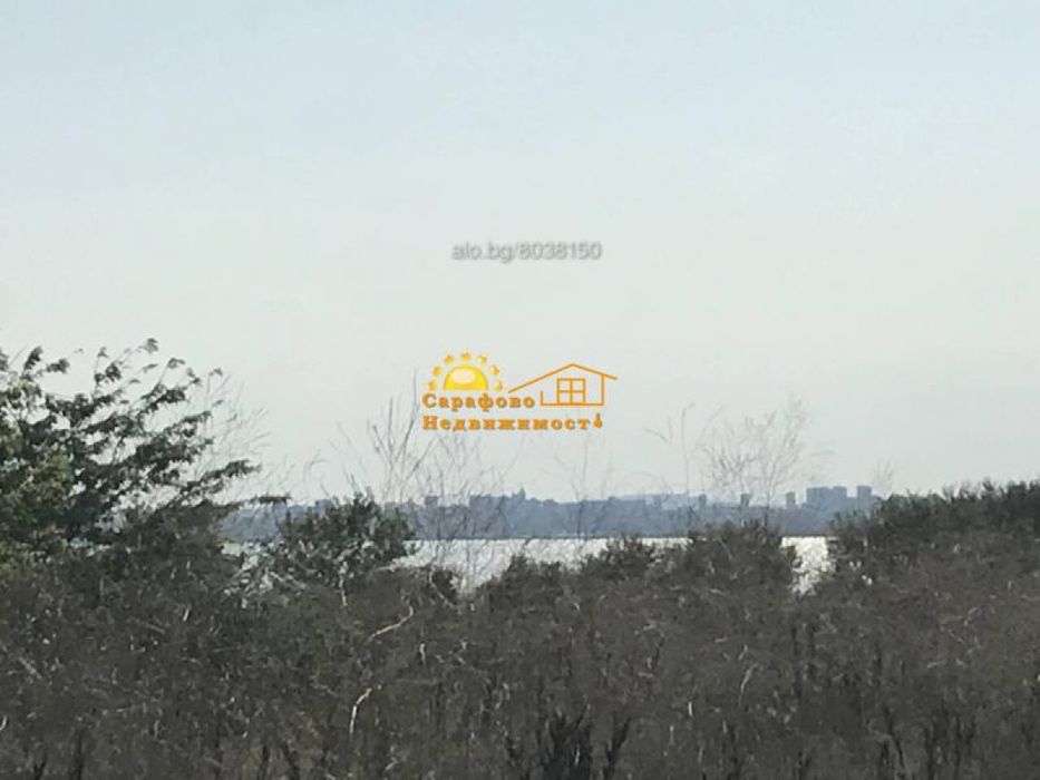 Продажба Дворно място гр. Бургас - Сарафово 1021m²