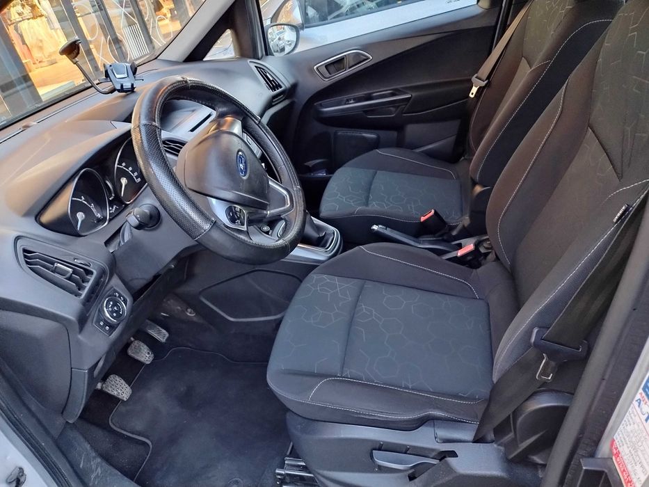 Vând Ford B Max unic proprietar