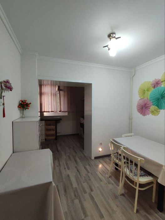 Продаю 2/1/4 Буюк ипак йули метро