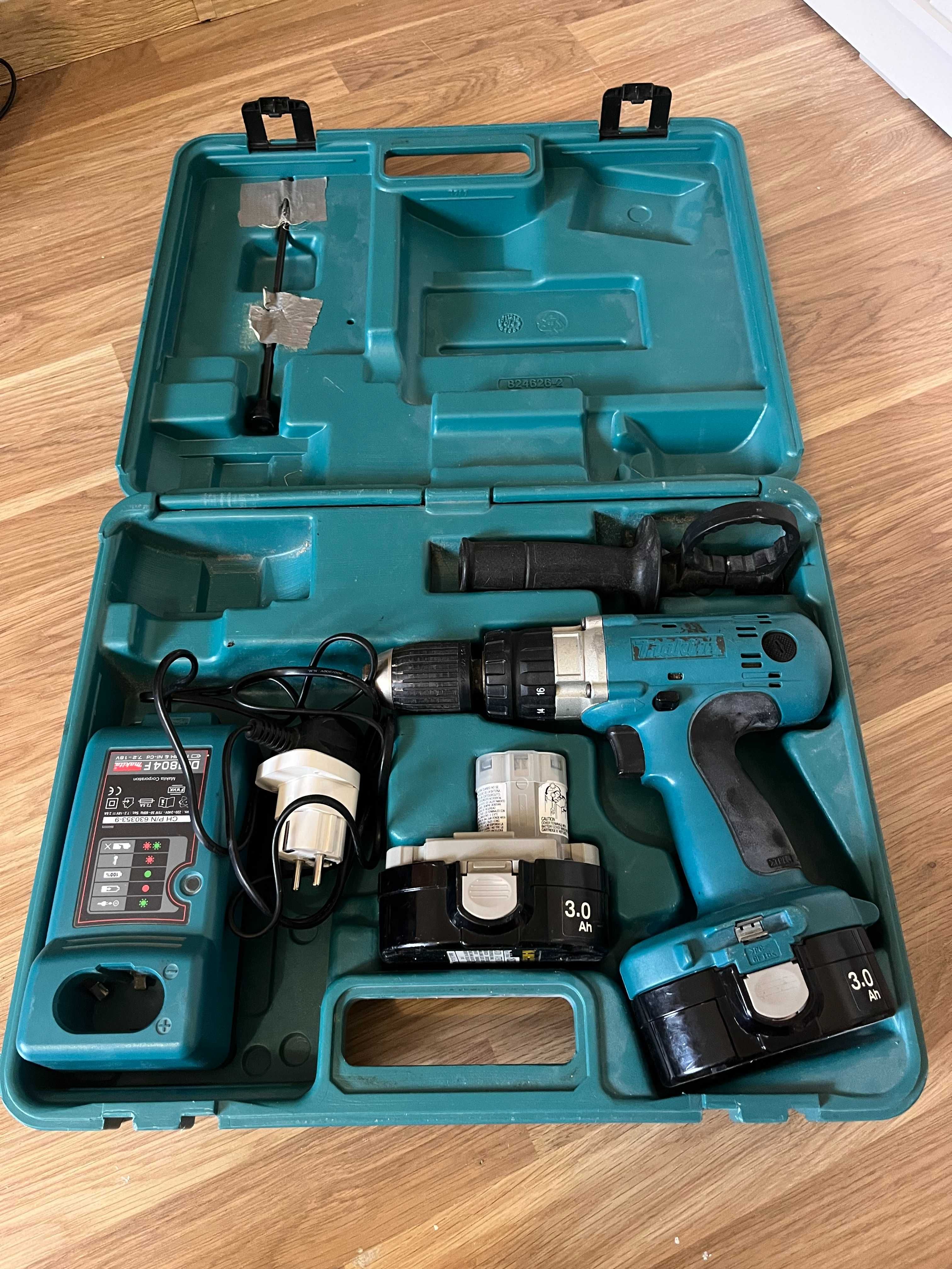 Винтоверт с куфар Makita 8443D