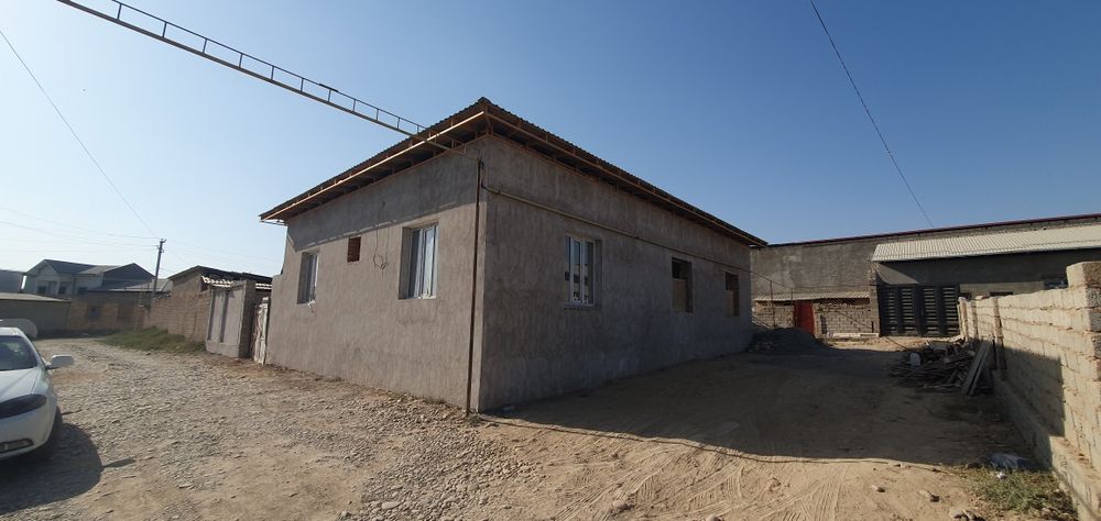 Yengi toshmidan kirganda Tutzorda 2.5 sòtu 6 xona