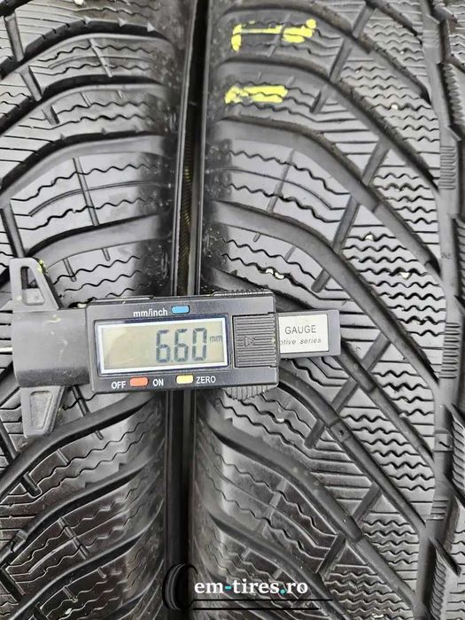 SET 2 Anvelope Iarna 235/65 R17 COOPER Discoverer Winter 108H