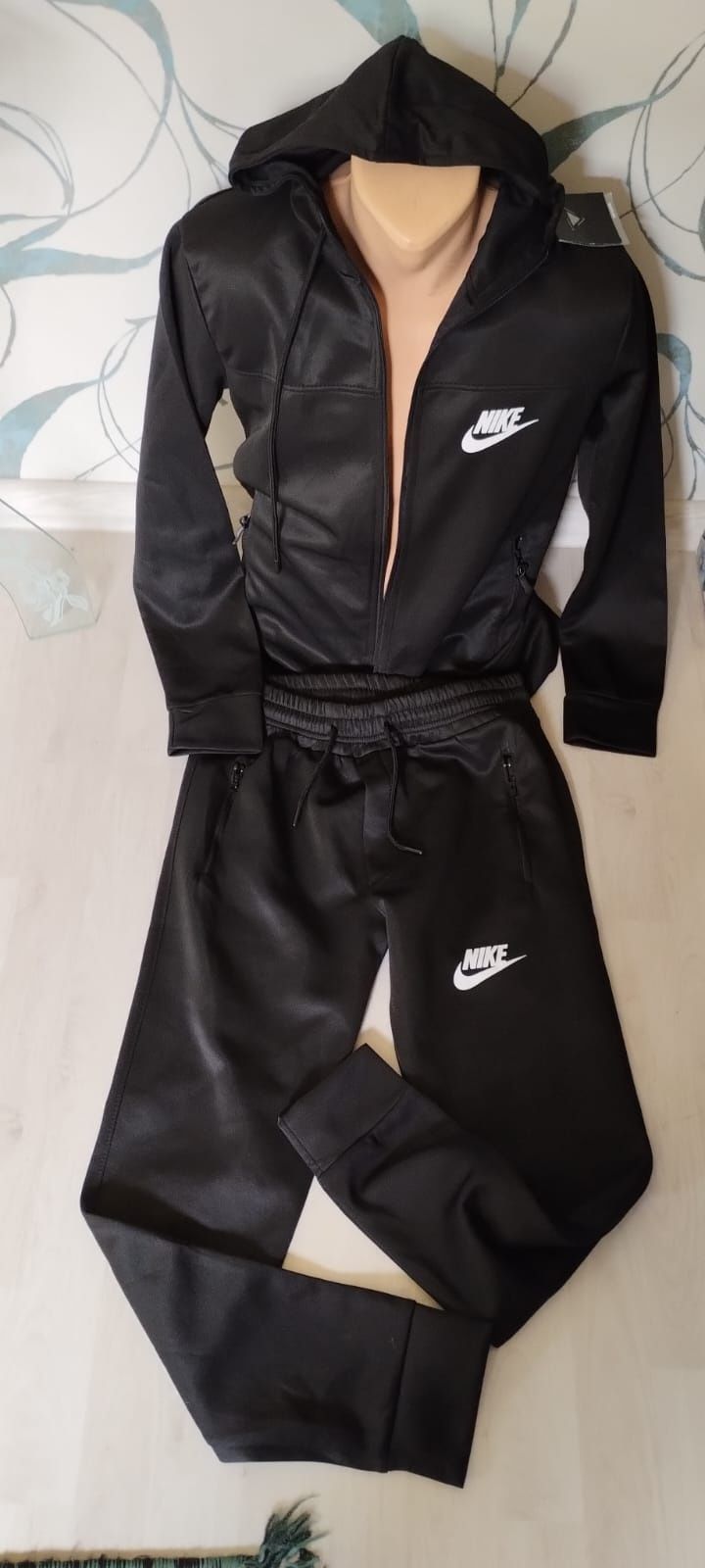 Treninguri baieti, Nike la doar 120 lei!