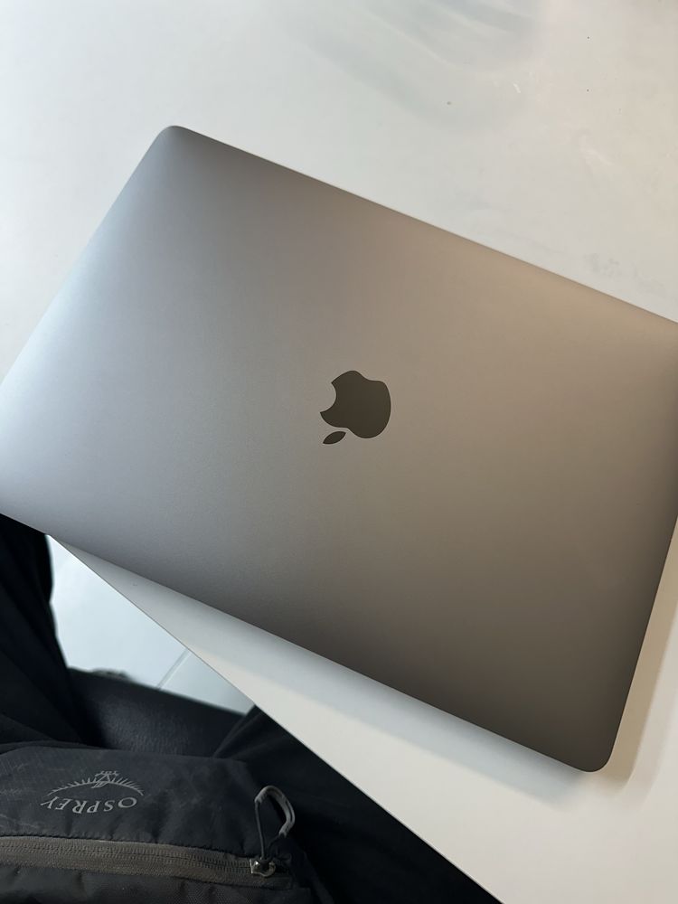Macbook pro 2020 m1 defect display bun a2251 emc 3348