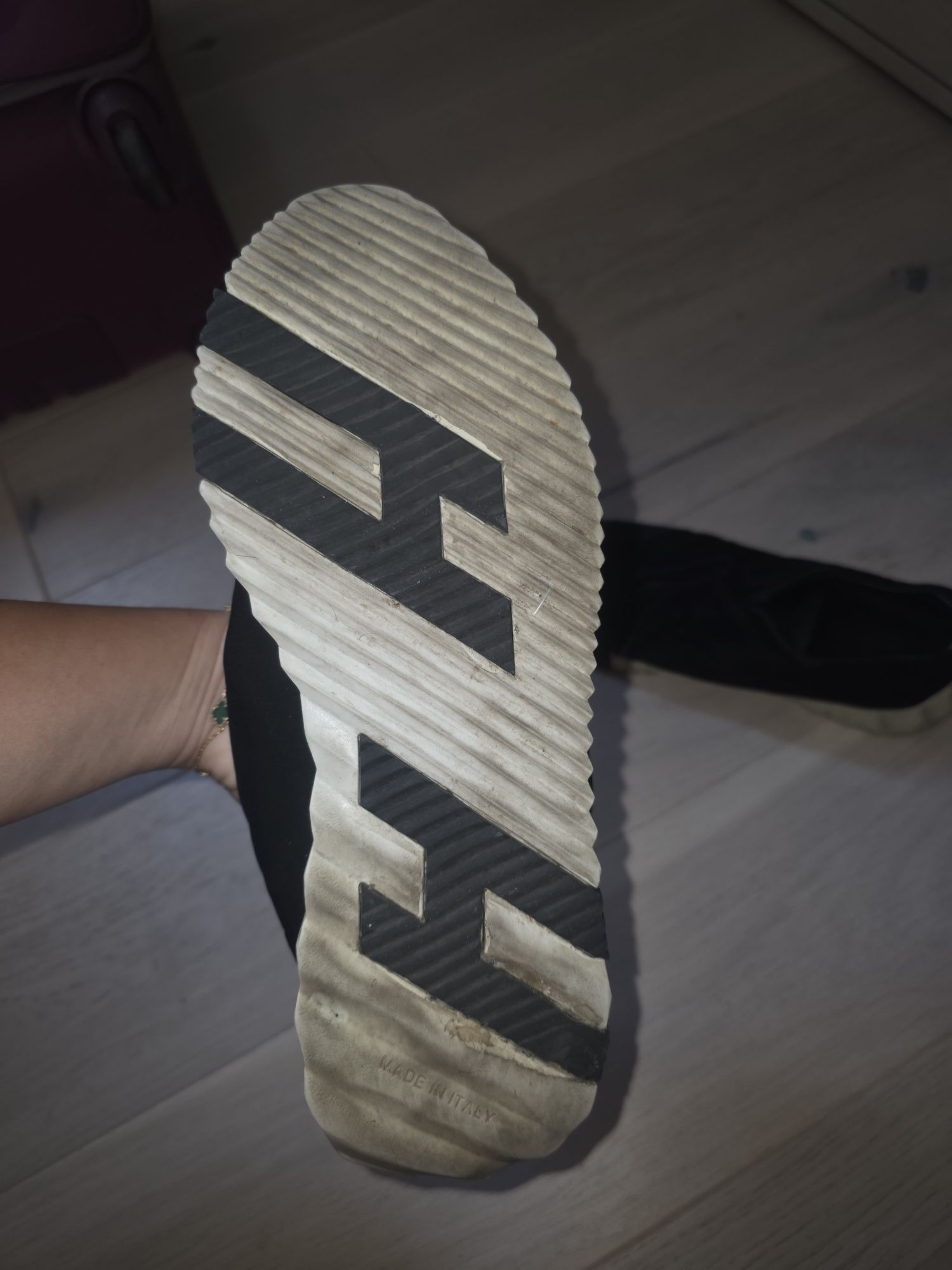 Мъжки обувки на hermes