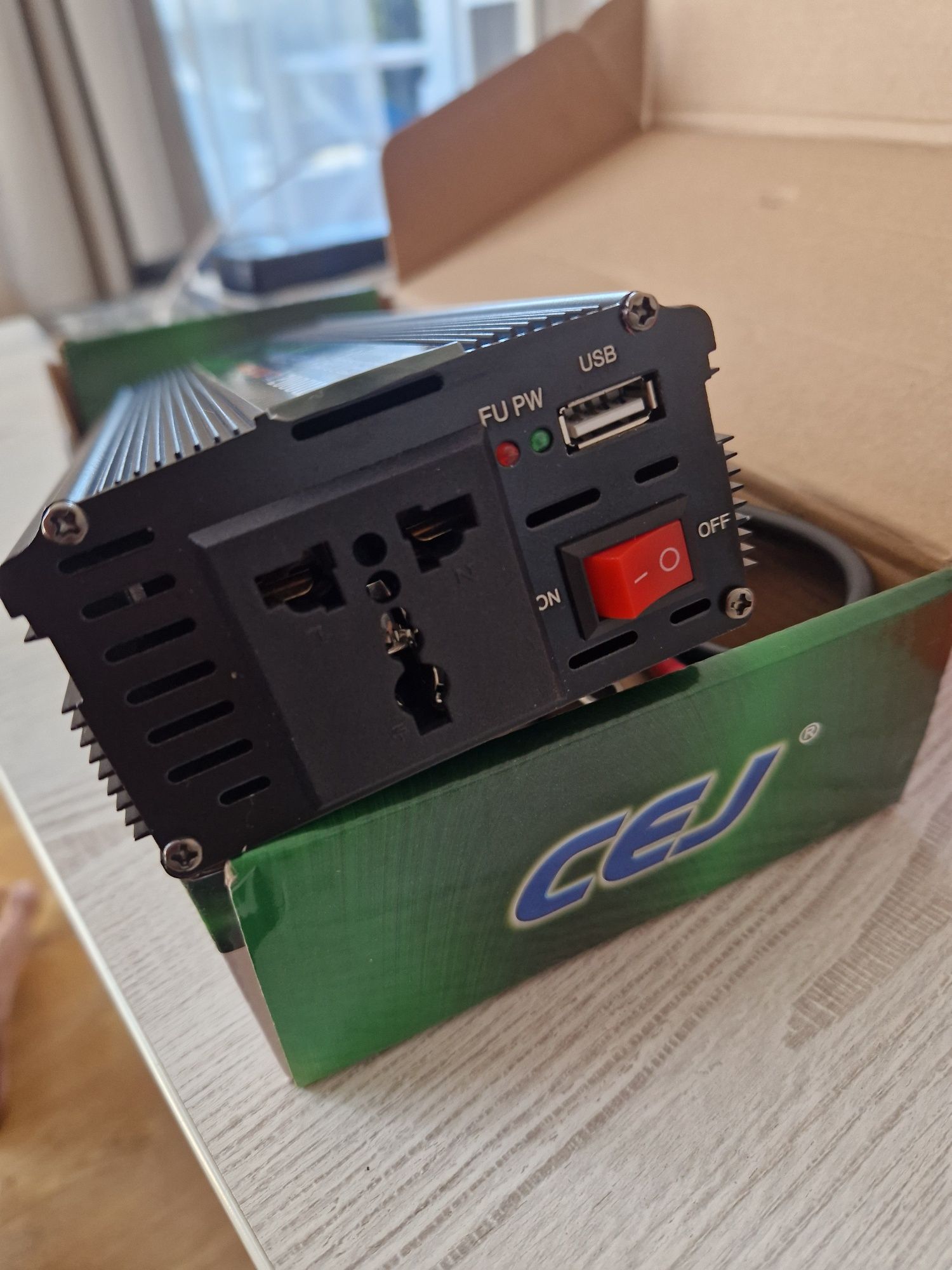 Инвертор 24v 2000w made in Germany