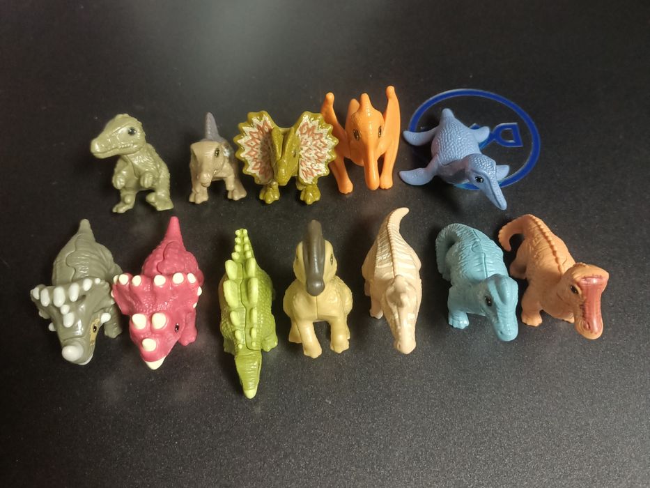 Kinder динозавры (Natoons) - даю 2 за 1