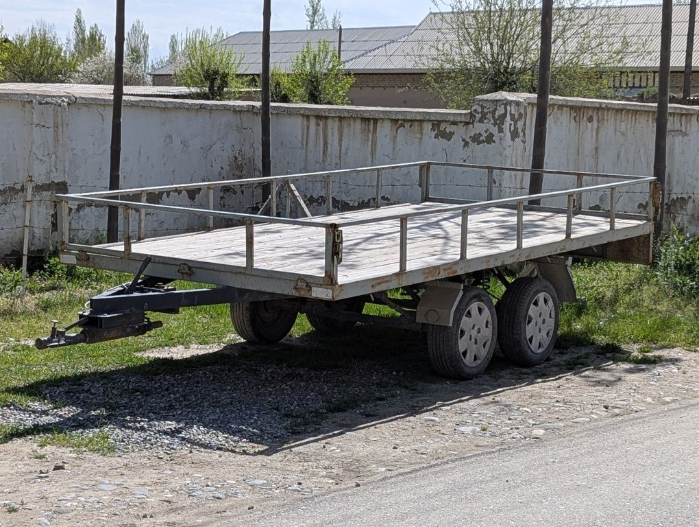 Прицеп легковой (1.9х4.0м)