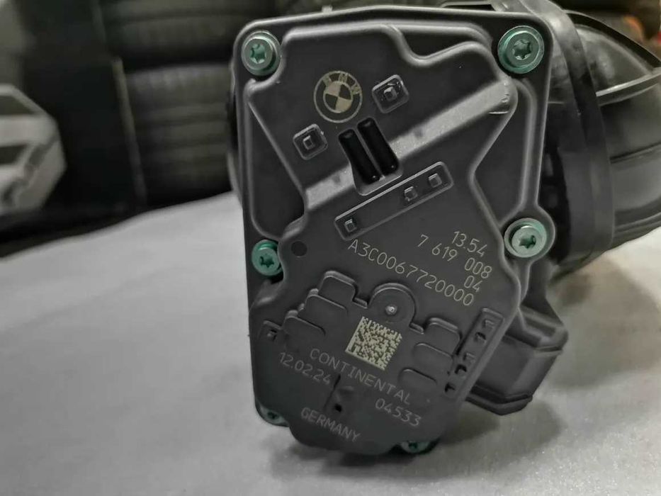 Ново ОЕ Всмукателен Колектор Дросел 5B3F937 / 7619008 BMW S63 F90 F95