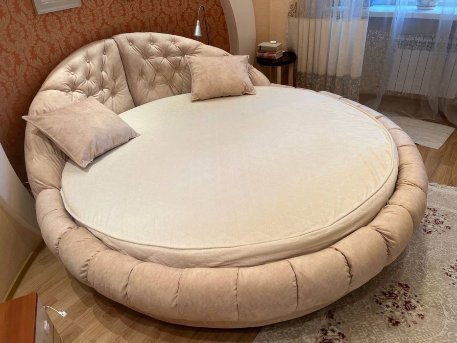 Матрас круглый пружинный мягкий