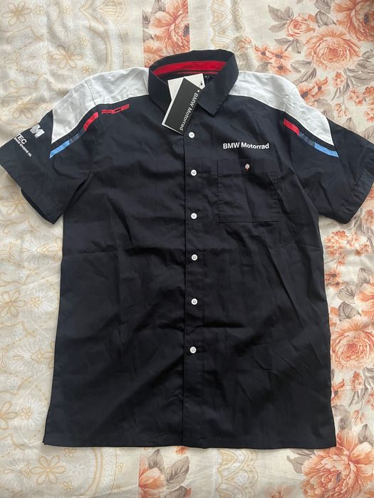 BMW риза с етикетите