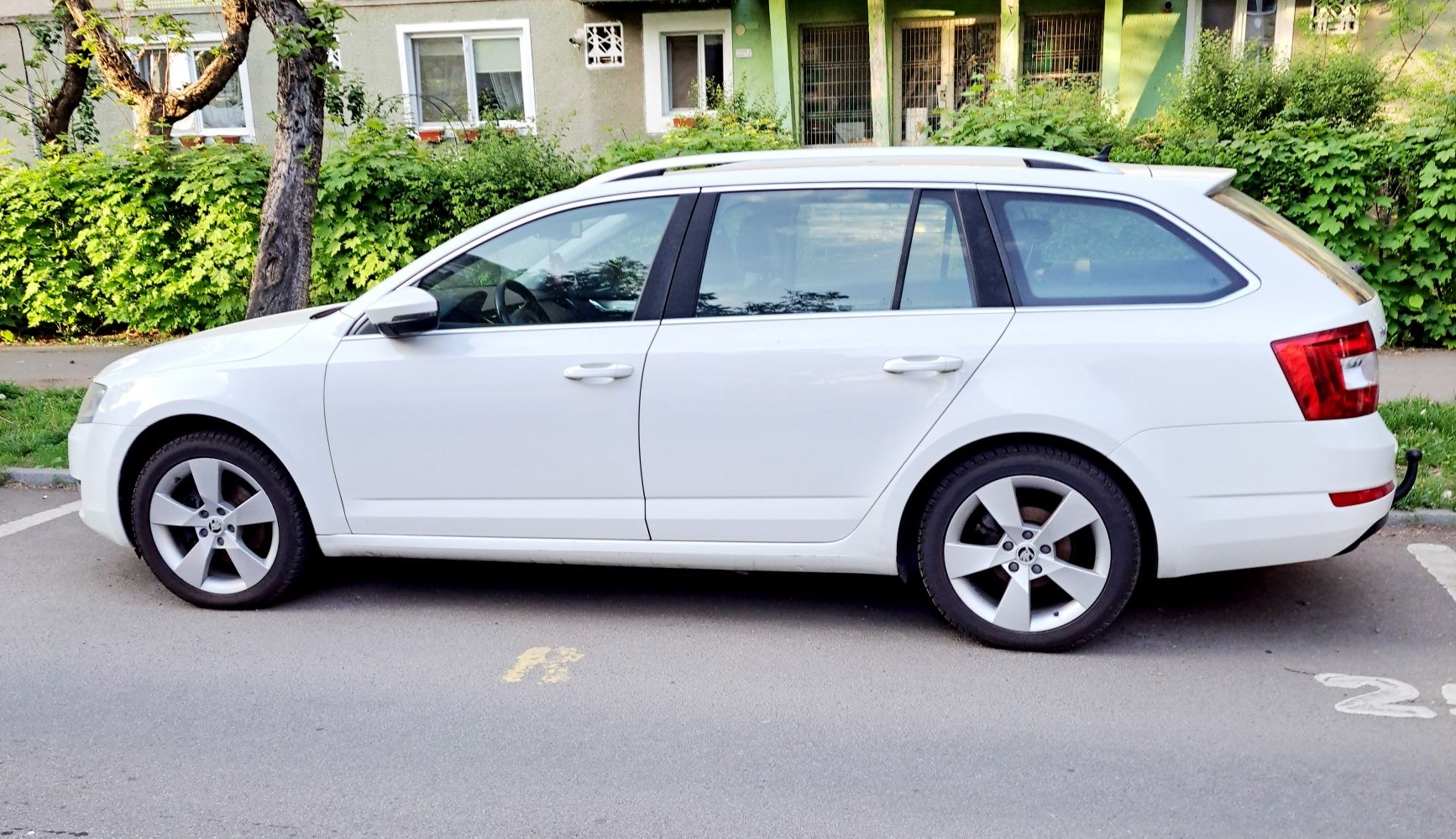 Vând Skoda Octavia 2.0  combi