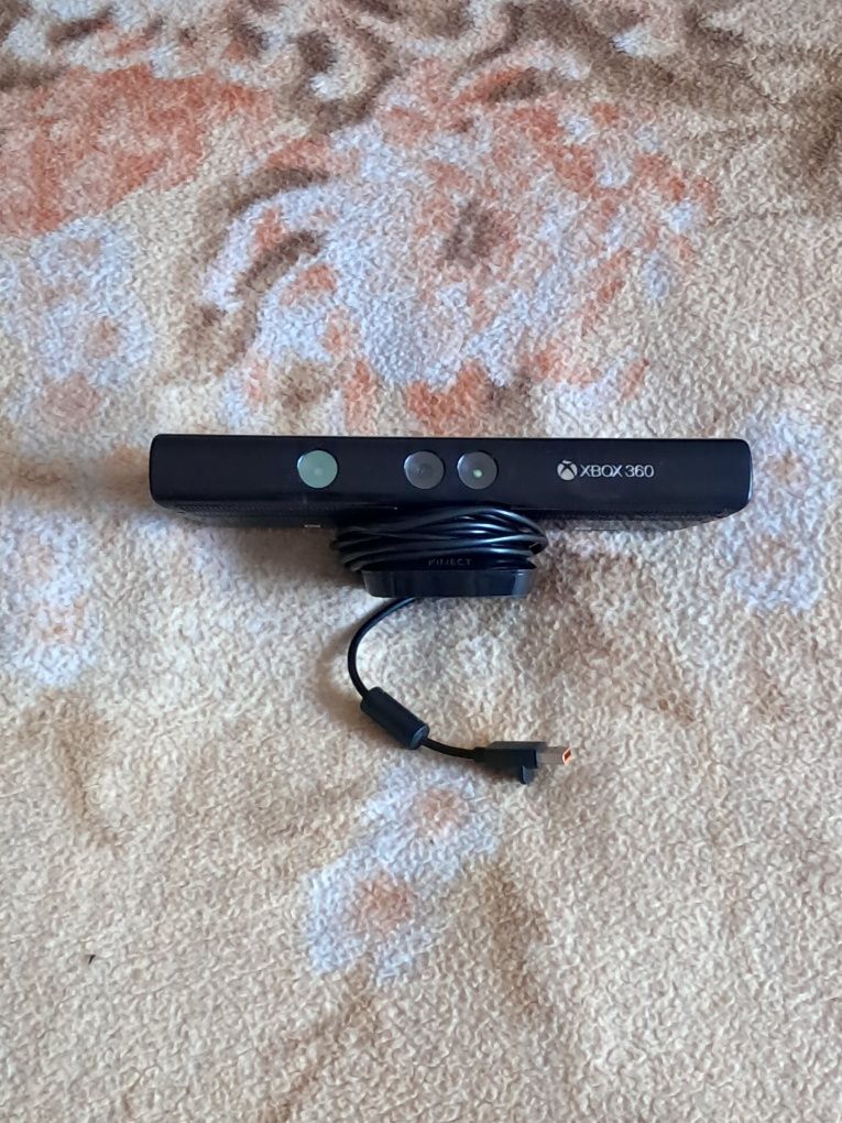 Продам приставку Xbox 360 прошитый