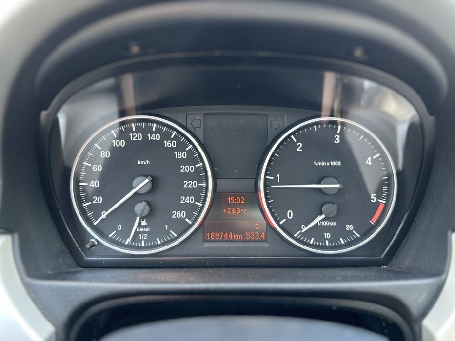 Vănd BMW e91  si e90 an 2010 euro5