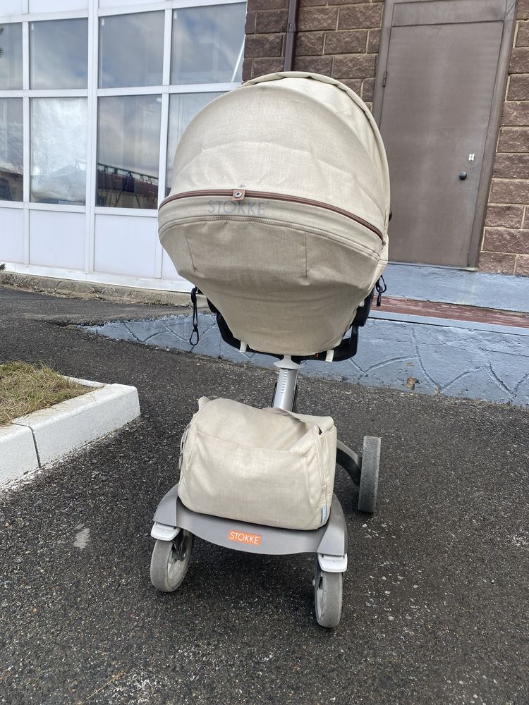 Коляска Stokke