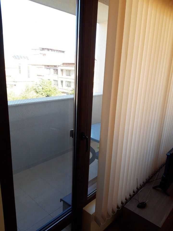 Дава се под наем Двустаен апартамент в Бургас, Сарафово - 75 кв.м за 127.5 € - Снимка #17