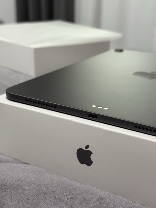Vând Apple iPad Air 4 (2020) + Apple Pencil gen. 2