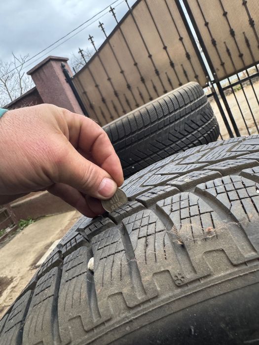 Cauciucuri iarnă PIRELLI 315/40 R21 ; 275/45 R21