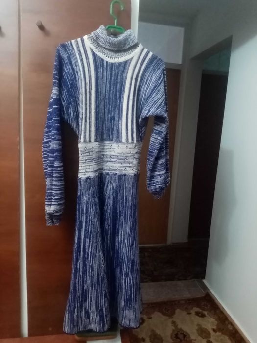 Vand rochie tricotata